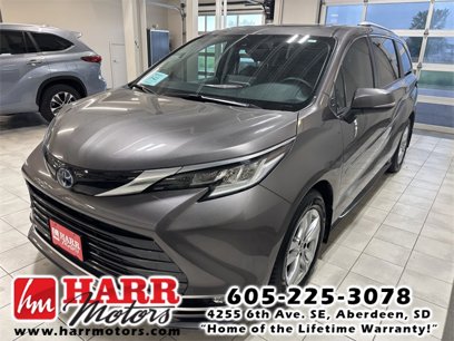 Used 2022 Toyota Sienna Limited