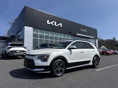 Certified 2023 Kia Niro EX