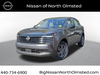 New 2025 Nissan Kicks S