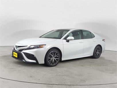 Used 2022 Toyota Camry SE