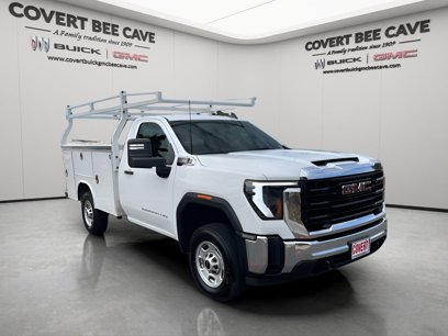 New 2024 GMC Sierra 2500 Pro