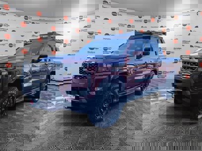 New 2025 Nissan Frontier SV w/ SV Convenience Package