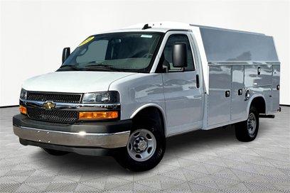 New 2024 Chevrolet Express 3500 w/ Power Convenience Package