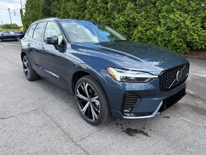 New 2025 Volvo XC60 B5 Ultra w/ Protection Package Premier