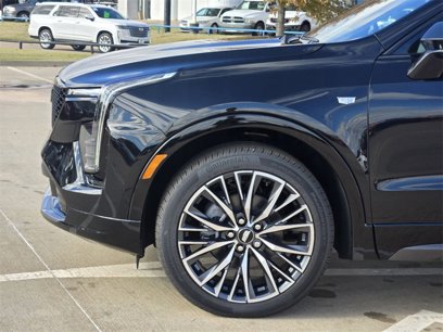 New 2025 Cadillac XT4 Sport