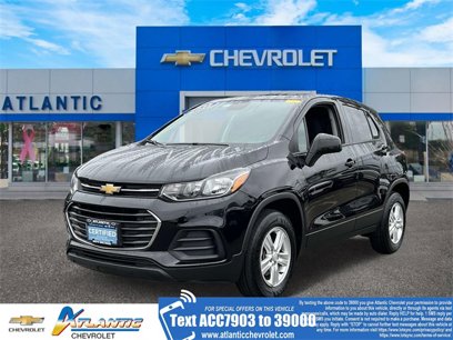 Used 2022 Chevrolet Trax LS w/ Tint and Cruise Package