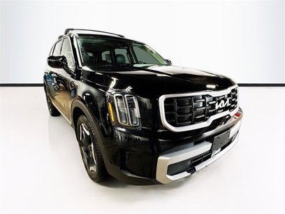 Used 2024 Kia Telluride S w/ S Sunroof Package