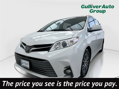 Used 2018 Toyota Sienna XLE
