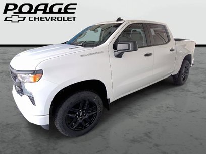 New 2025 Chevrolet Silverado 1500 Custom w/ Turbomax Blackout Package