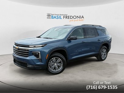 Certified 2025 Chevrolet Traverse LT w/ Driver Confidence Package
