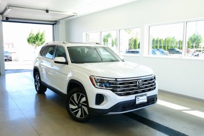 New 2025 Volkswagen Atlas SEL