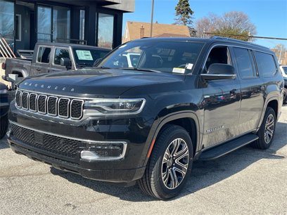 New 2025 Jeep Wagoneer L 4WD w/ Premium Group I