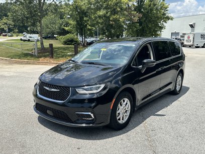 Used 2024 Chrysler Pacifica Touring-L