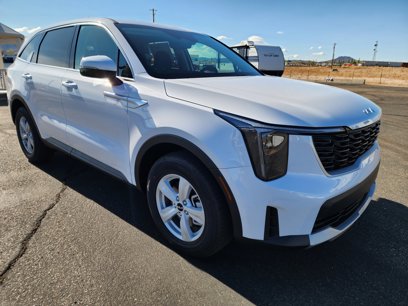 New 2025 Kia Sorento LX