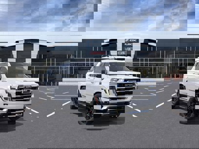 New 2025 GMC Yukon Elevation w/ LPO, Yukon Black Package