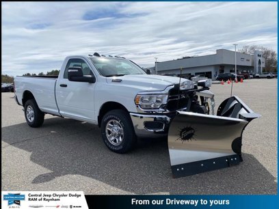 New 2024 RAM 2500 Tradesman w/ Chrome Appearance Group