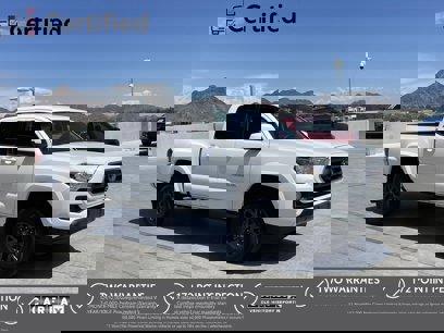Used 2022 Toyota Tacoma SR5
