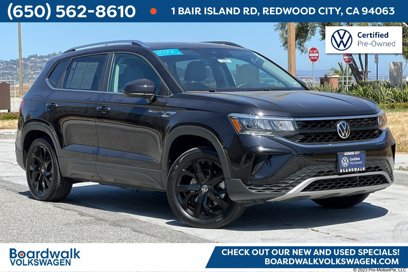 Certified 2022 Volkswagen Taos SE w/ Panoramic Sunroof Package