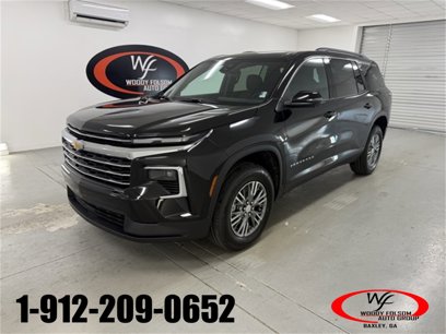 New 2025 Chevrolet Traverse LT w/ Driver Confidence Package
