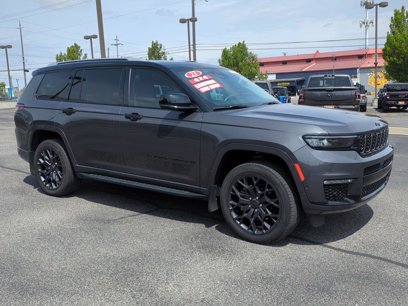Used 2023 Jeep Grand Cherokee L Summit w/ Advanced Protech Group IV