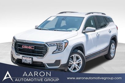 Used 2023 GMC Terrain SLE w/ Driver Convenience Package
