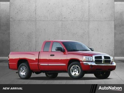 Used 2005 Dodge Dakota SLT