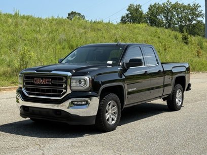 Used 2017 GMC Sierra 1500 SLE w/ SLE Value Package