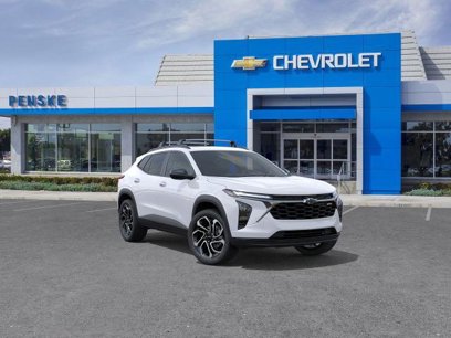 New 2025 Chevrolet Trax RS w/ Sunroof Package