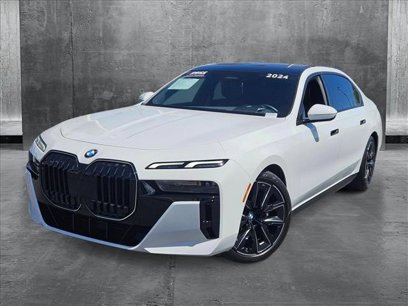 Certified 2024 BMW 760i xDrive w/ Premium Package 2
