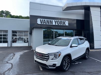 Certified 2022 GMC Terrain SLT w/ Infotainment Package II