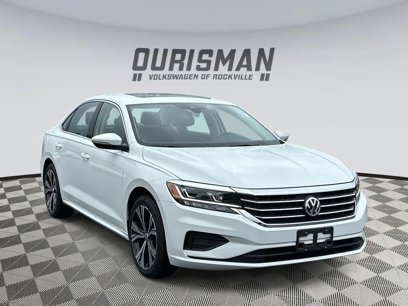 Used 2022 Volkswagen Passat 2.0T SE
