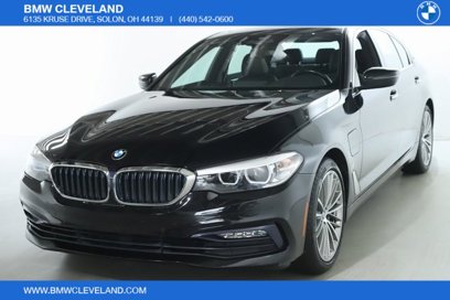 Used 2018 BMW 530e xDrive w/ Premium Package 2