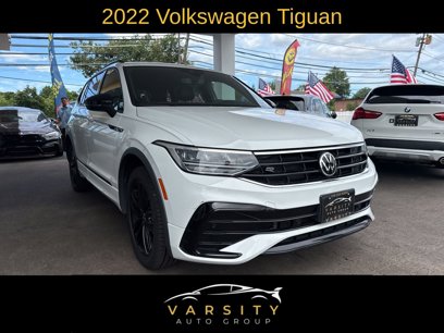 Used 2022 Volkswagen Tiguan SE R-Line