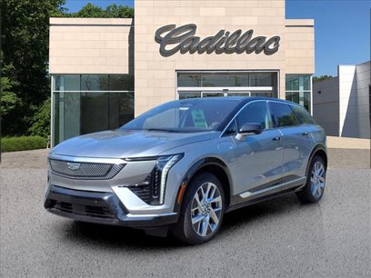 New 2025 Cadillac Optiq Luxury 1