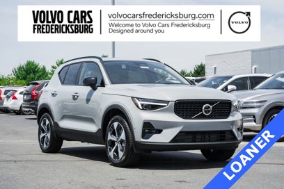 Used 2025 Volvo XC40 B5 Plus w/ Protection Package Premier