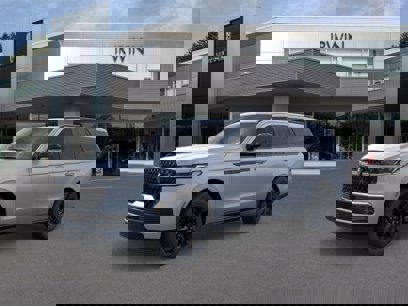 New 2025 Lincoln Navigator Reserve w/ Jet Appearance Package