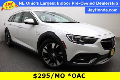 Used 2018 Buick Regal Essence w/ Driver Confidence Package #1