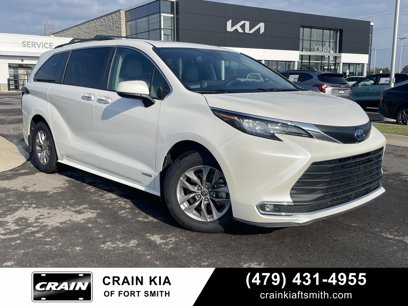 Used 2021 Toyota Sienna XLE