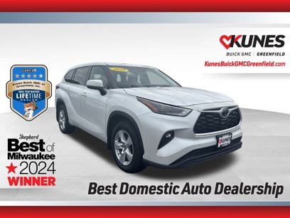 Used 2022 Toyota Highlander LE