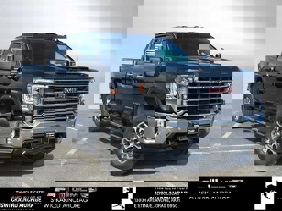Used 2022 GMC Sierra 2500 SLT w/ SLT Convenience Package