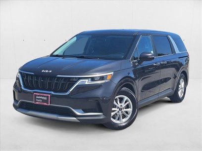 Used 2022 Kia Carnival LX