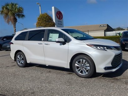 New 2025 Toyota Sienna Limited