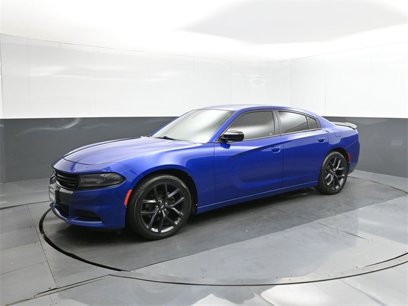 Used 2020 Dodge Charger SXT w/ Blacktop Package