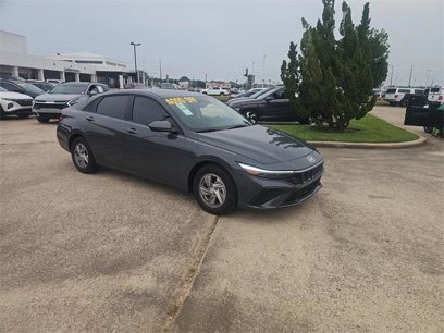 Certified 2024 Hyundai Elantra SE