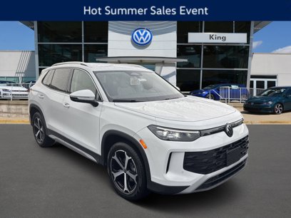 New 2025 Volkswagen Tiguan SE