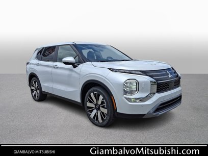 New 2025 Mitsubishi Outlander SE
