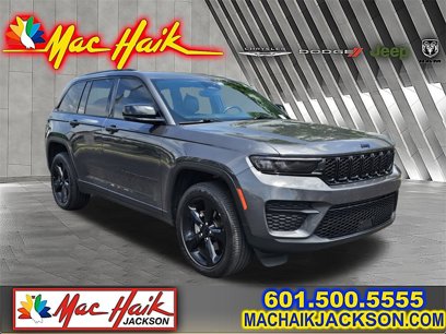 Used 2022 Jeep Grand Cherokee Altitude