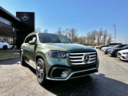 New 2025 Mercedes-Benz GLS 450 4MATIC