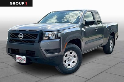 New 2025 Nissan Frontier S