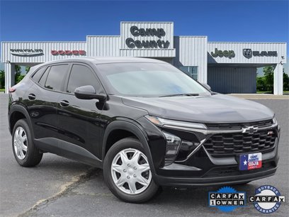 Used 2025 Chevrolet Trax LS